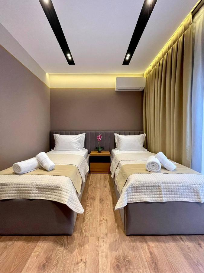 Brilant Luxury Apartment Gjirokastër Buitenkant foto