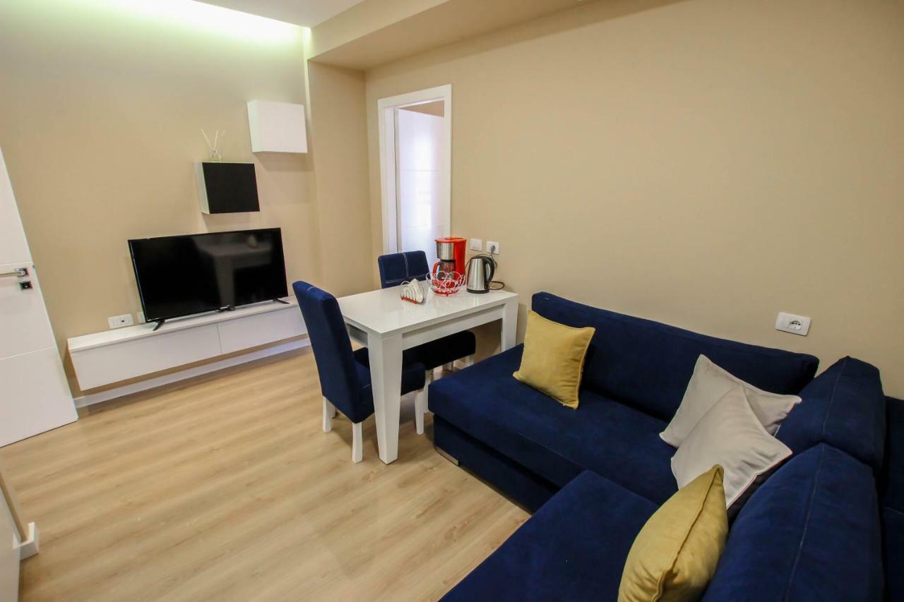 Brilant Luxury Apartment Gjirokastër Buitenkant foto