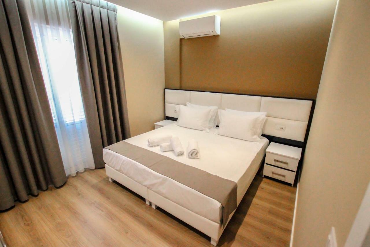 Brilant Luxury Apartment Gjirokastër Buitenkant foto