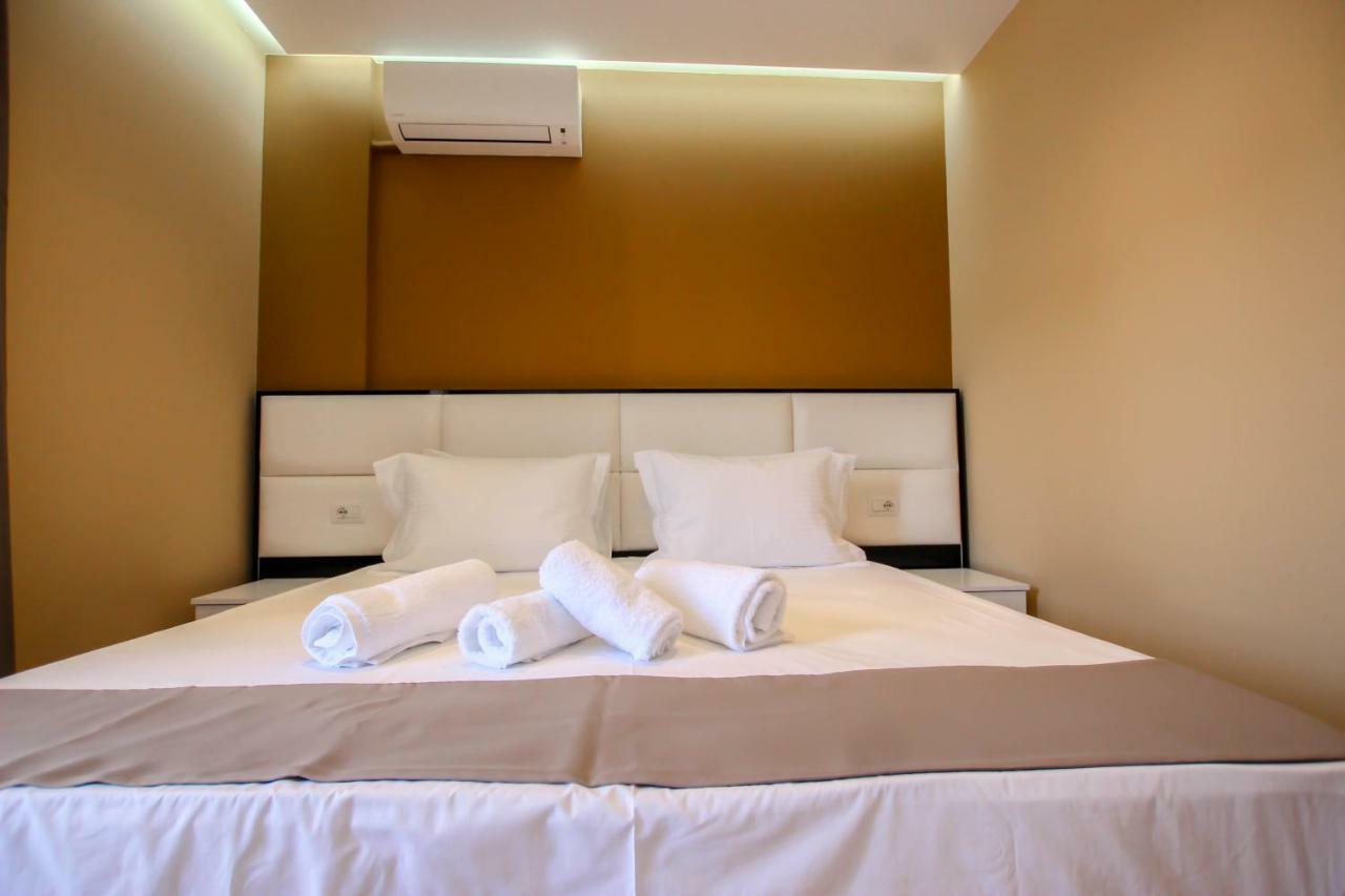Brilant Luxury Apartment Gjirokastër Buitenkant foto